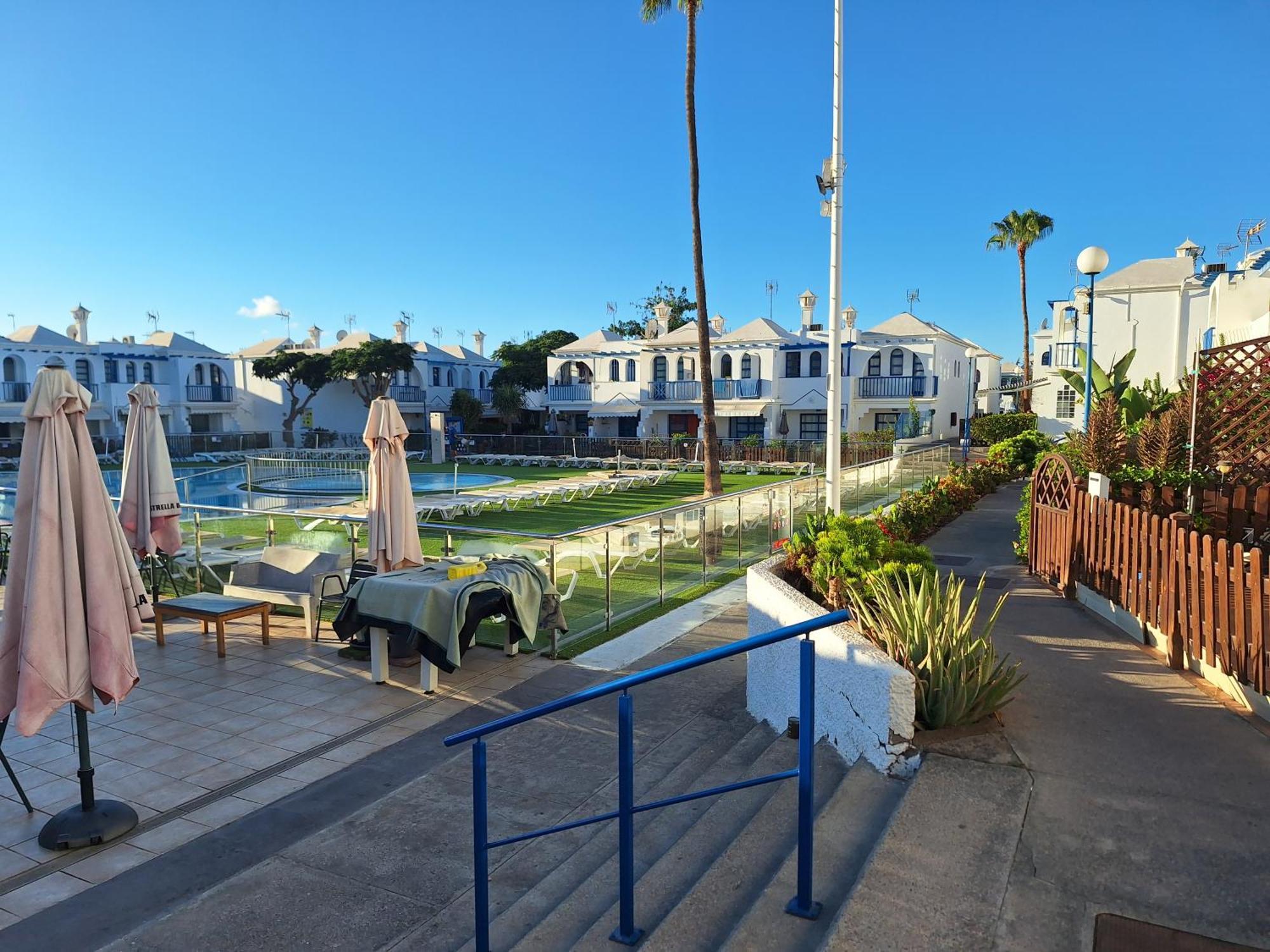 Poolfront Bungalow Playa del Ingles  Exterior photo